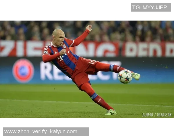 踢足球的小人图片大全展示多样风格与创意设计的完美结合